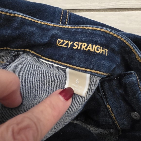 Michael Kors IZZY Straight Cropped Jeans - Picture 4 of 6